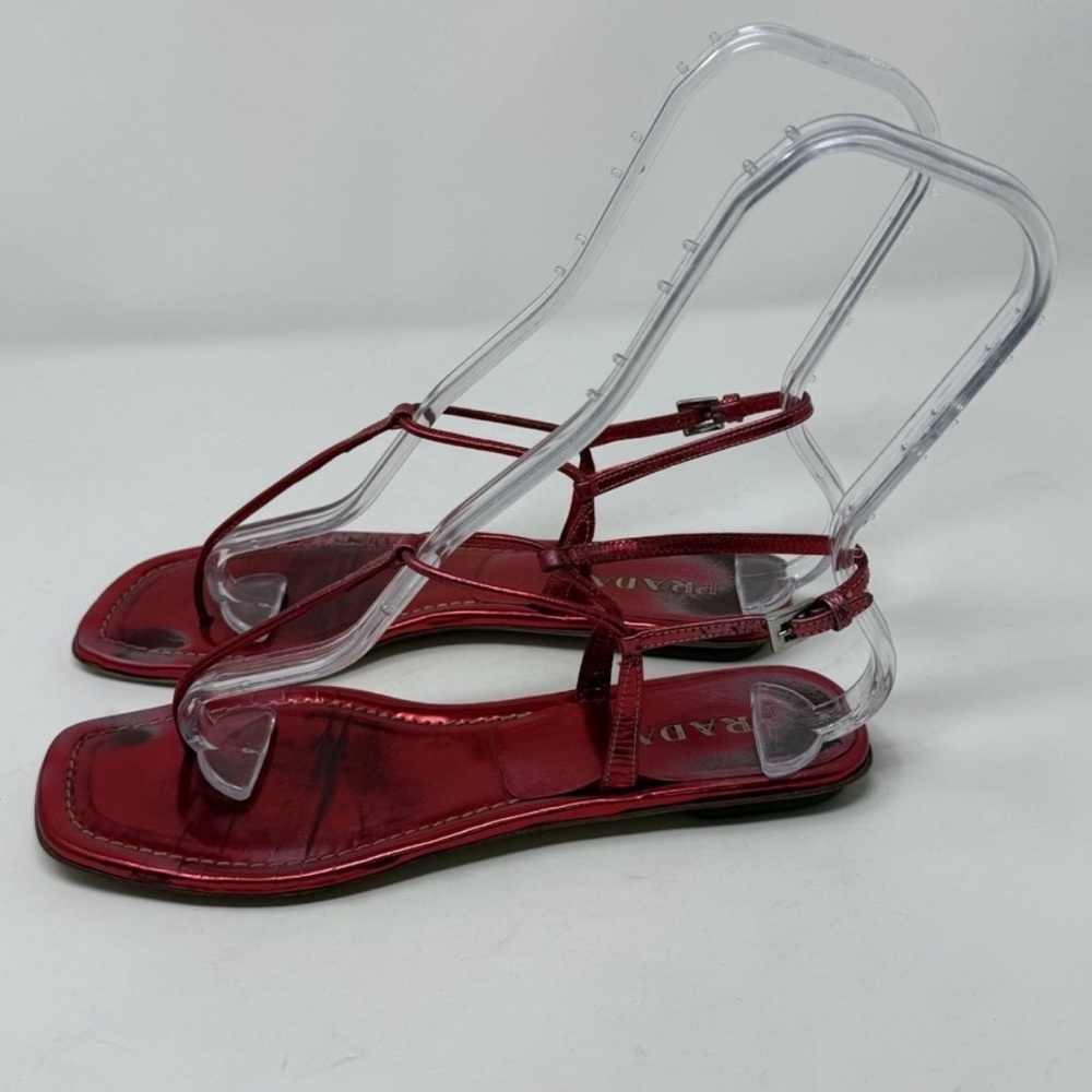 Prada Capretto Thong Leather Sandals Metallic Pinkish Red Size 7.5 (EU 38) - Picture 2 of 9